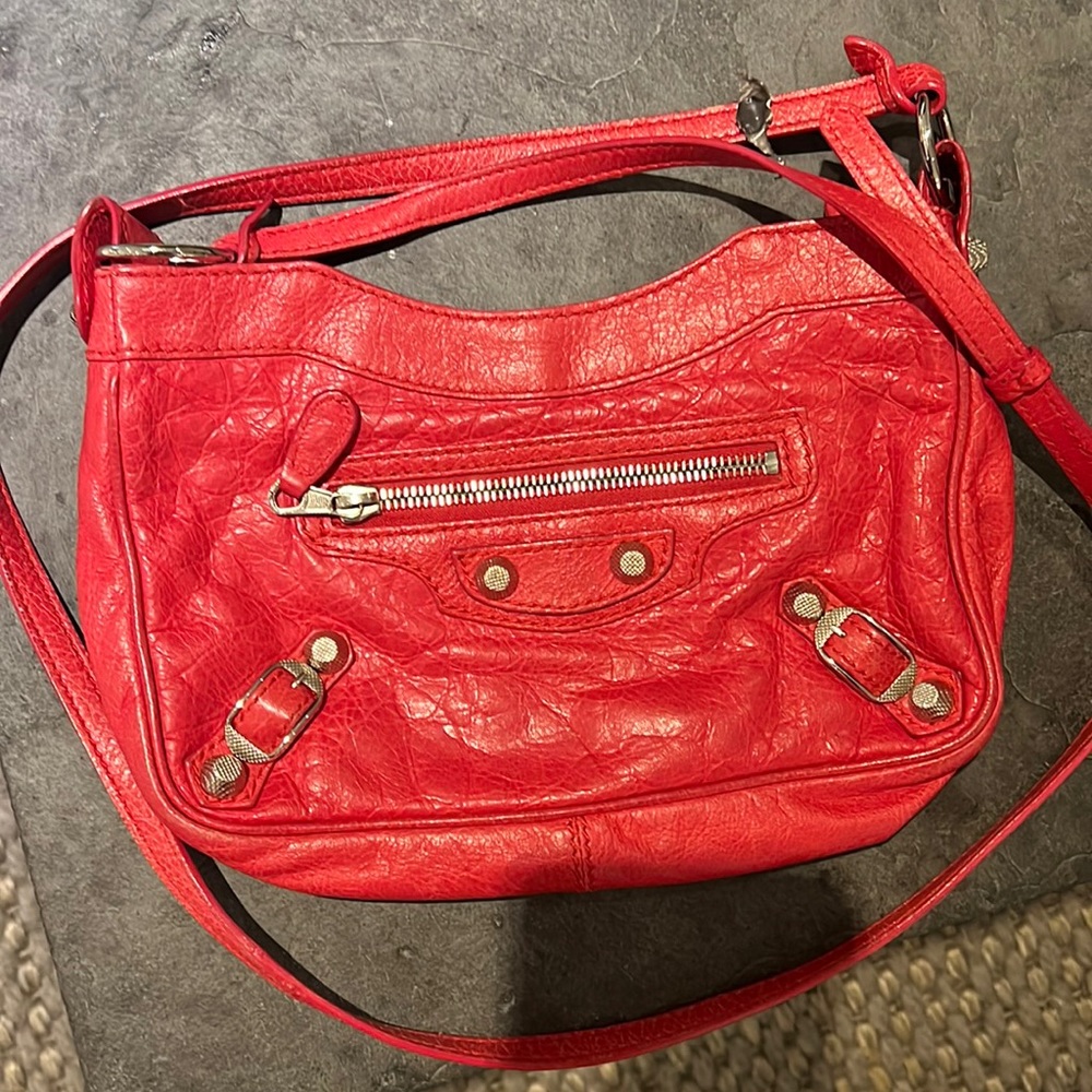 Balenciaga crossbody not used! I bought on the real real for 700!